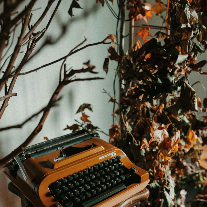 Autumn Antique Trends: What to Shop for This Fall