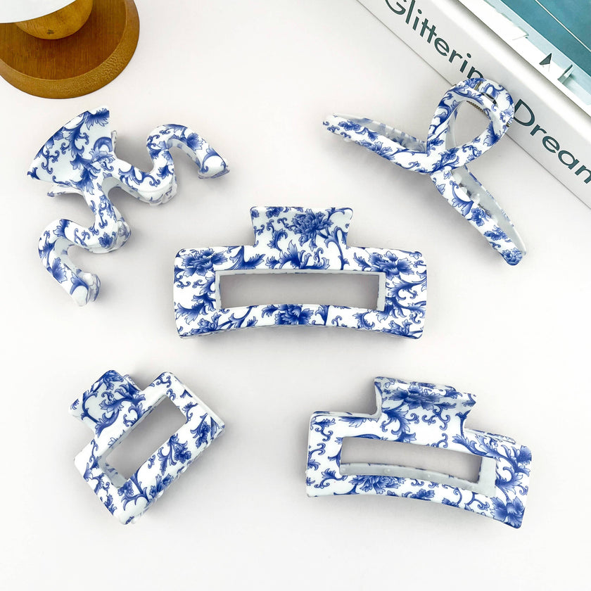 Blue and White Porcelain Textured Claw Clip