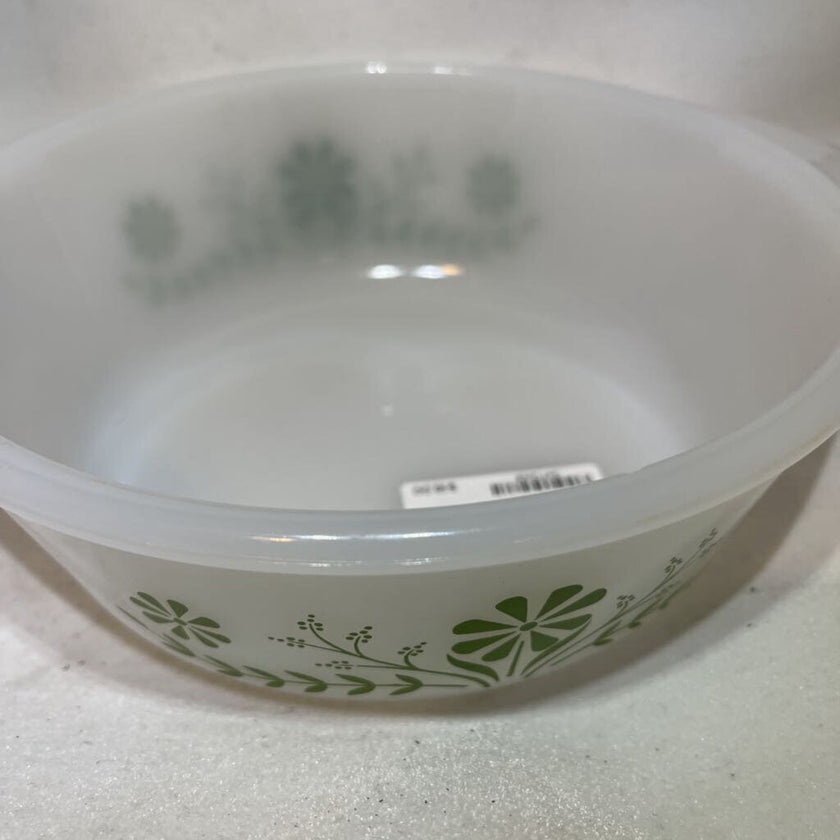 Glasbake 1.5 qt Green Daisy Casserole