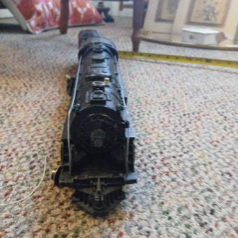 Lionel Postwar Engine and Tender 2 parts