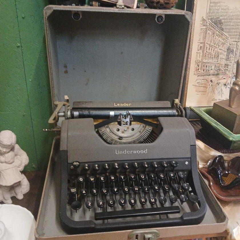 Underwood typewriter