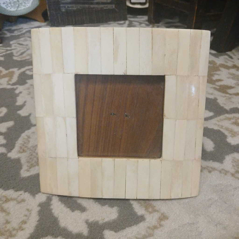 Inlay picture frame