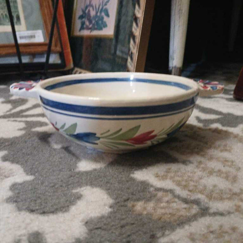 Quimper Bowl