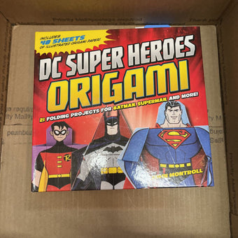 D C Super Heroes Origami collectible 2017 New never used