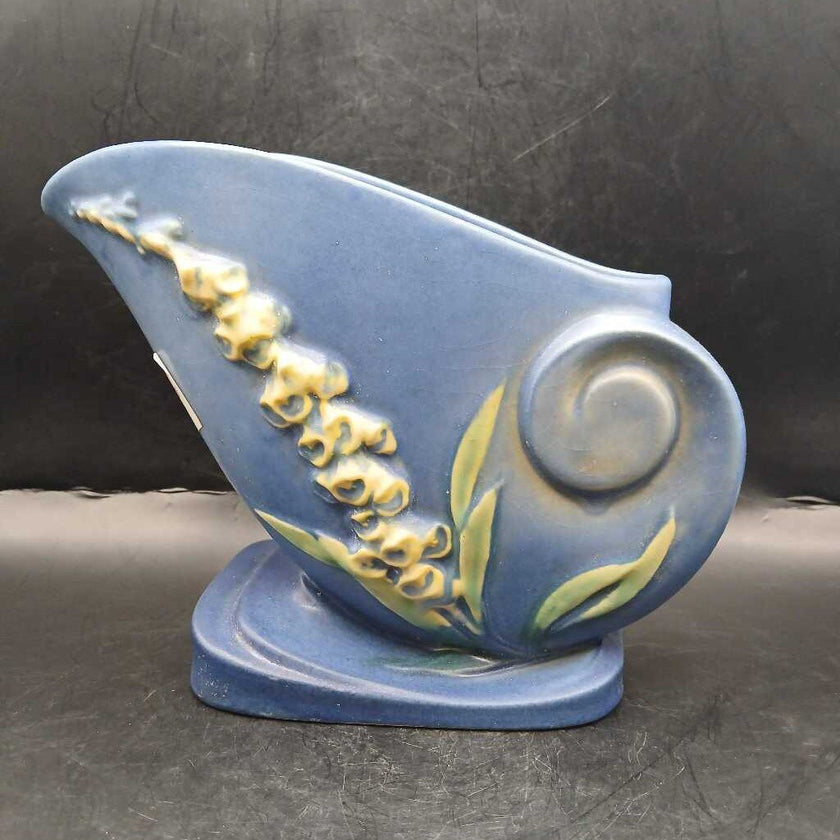 Roseville Cornucopia #166 6