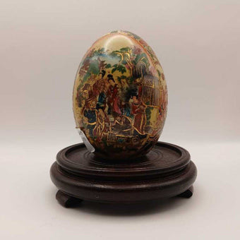 Satsuma Porcelain Egg w/Stand