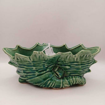 McCoy 1953 Shell Planter