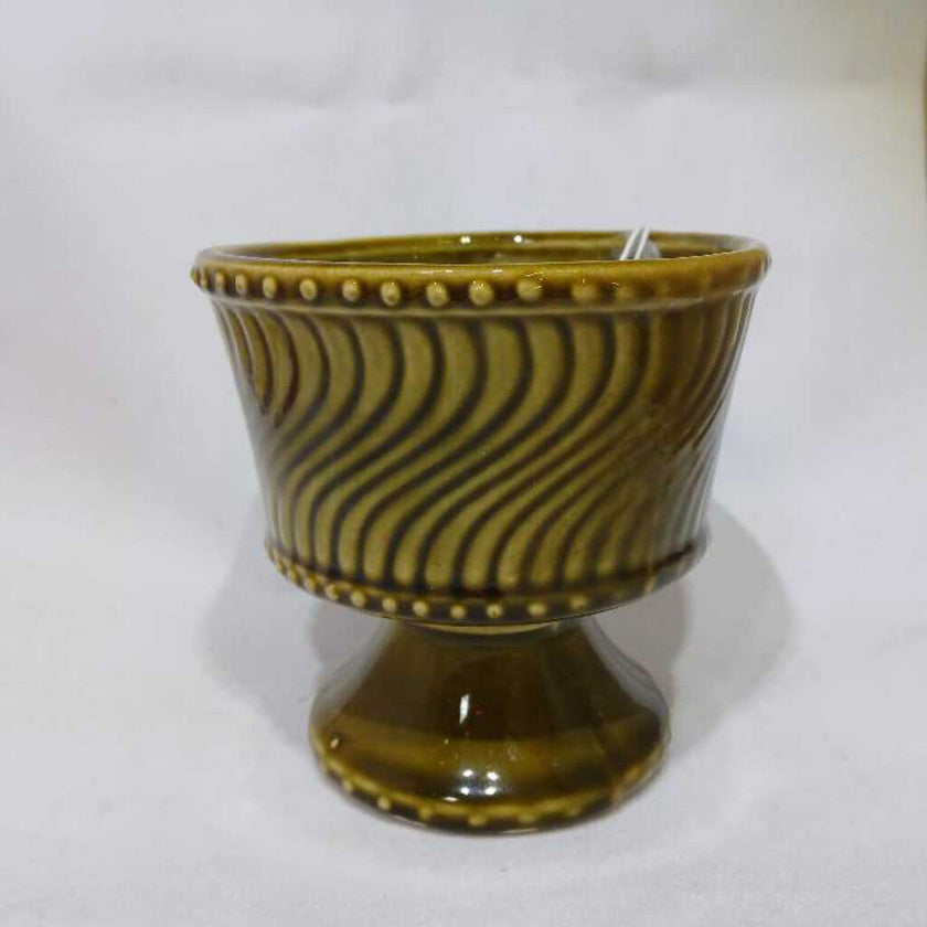 McCoy 1962 Swirl Vase