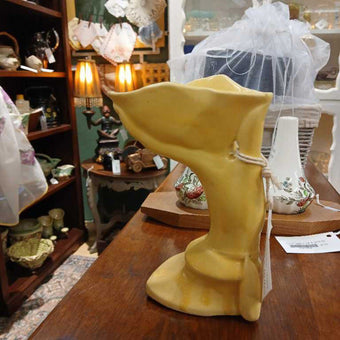 McCoy 1942 Hand Vase