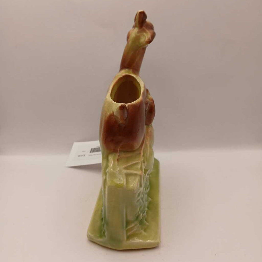 McCoy Deer & Fawn Planter