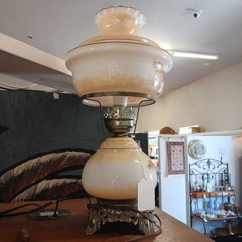 Gone with the wind parlor lamp