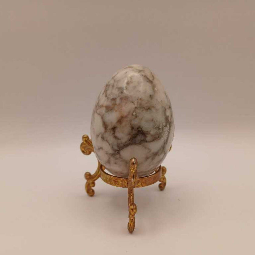 Marble Egg w/ Stand