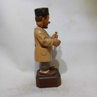 Anri Pharmacist Wood Carving