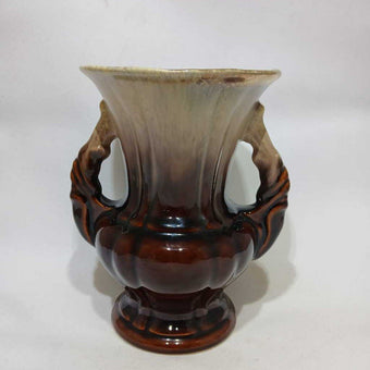 S $ GBrown ceramic vase