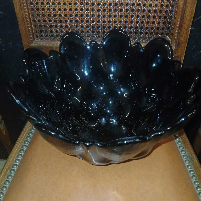 Tiara art glass bowl