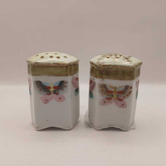 Vtg porcelain set salt/pepper w/butterflies