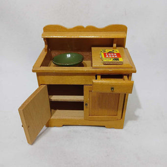 Dollhouse Bath Cabinet w/ Green Bowl