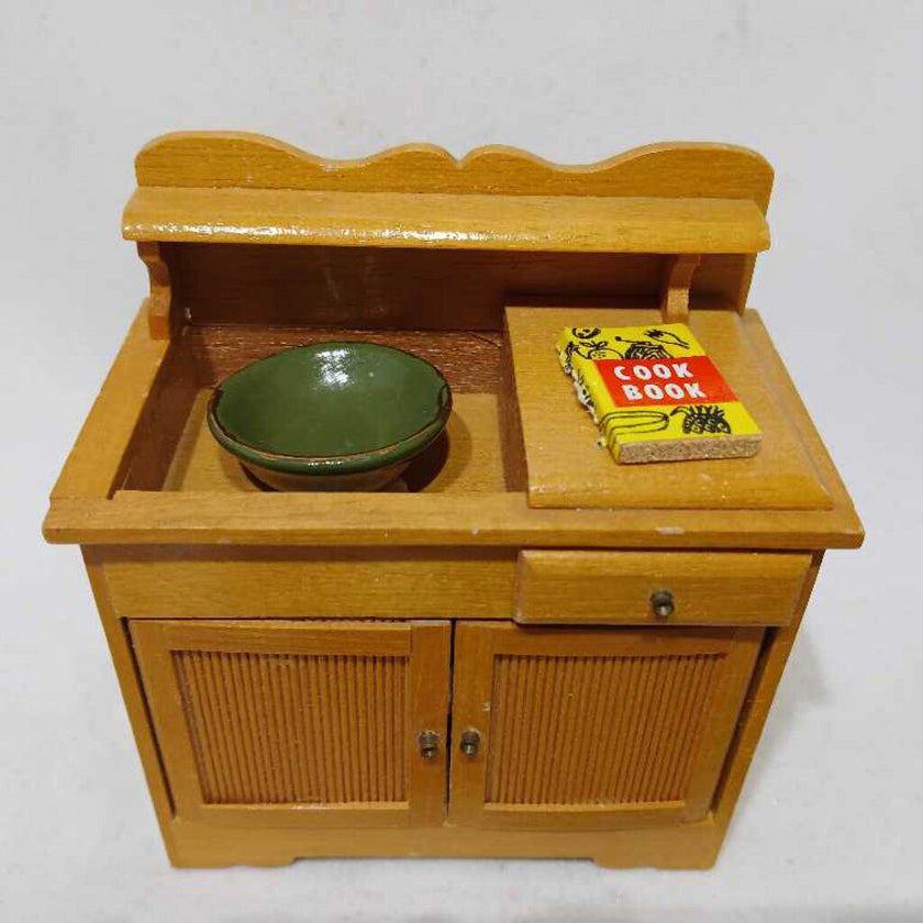 Dollhouse Bath Cabinet w/ Green Bowl