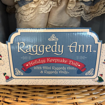 1999 Applause Raggedy Ann Holiday Keepsake