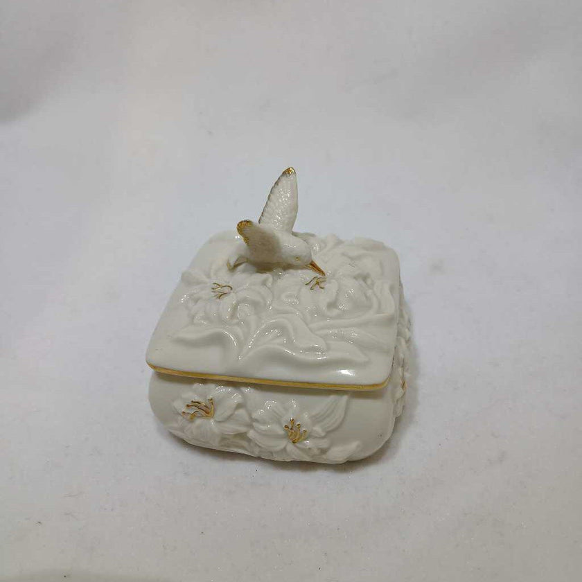 Vintage Trinket Box w/ Hummingbird Lid