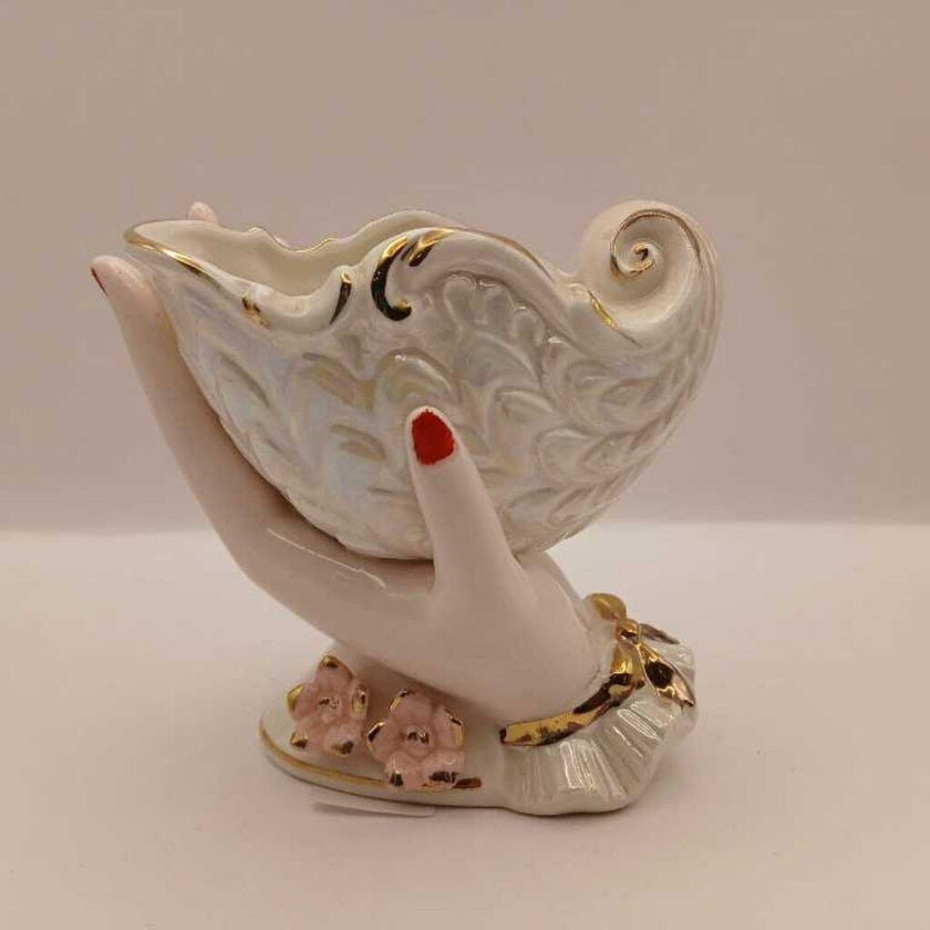 Norleans Japan Hand Shell Vase