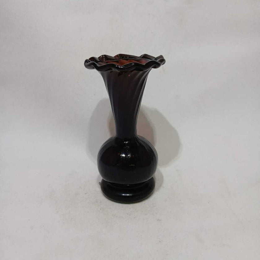 Vtg purple amethyst glass crimped bud vase