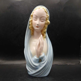 Vtg Praying Virgin Mary Ceramic Figure