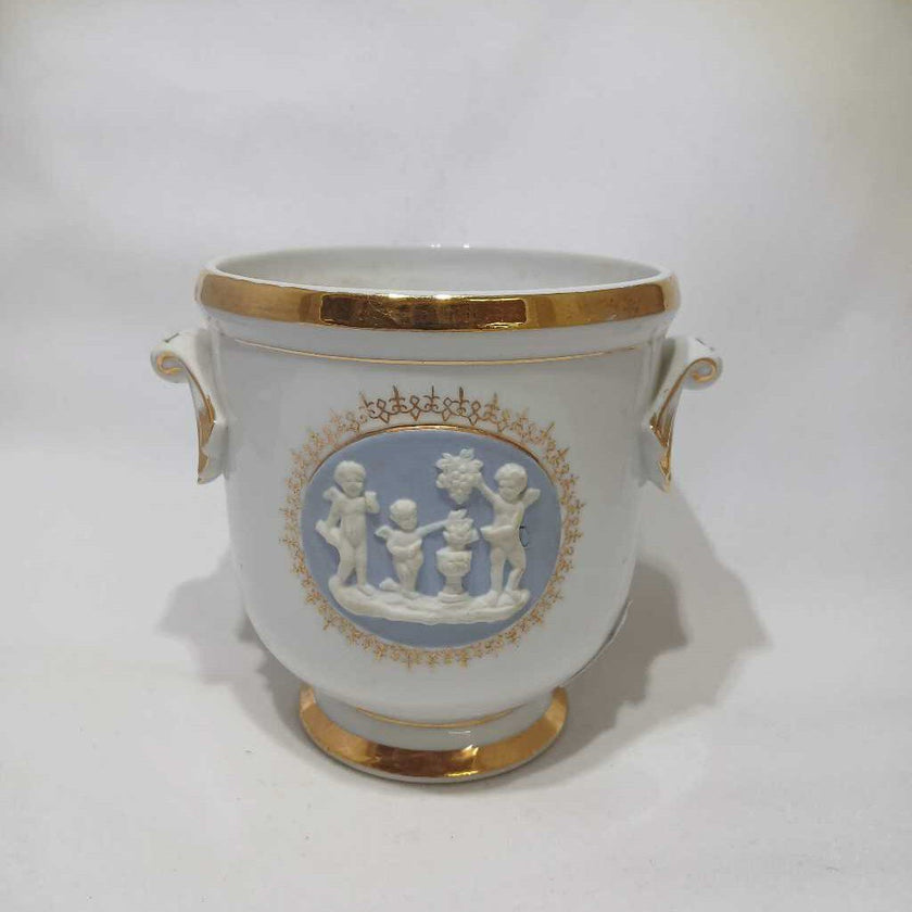 Wedgwood vase