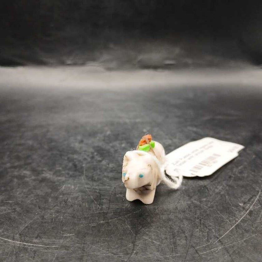 Zuni Pueblo artist signed bear fetish with prayer bundle