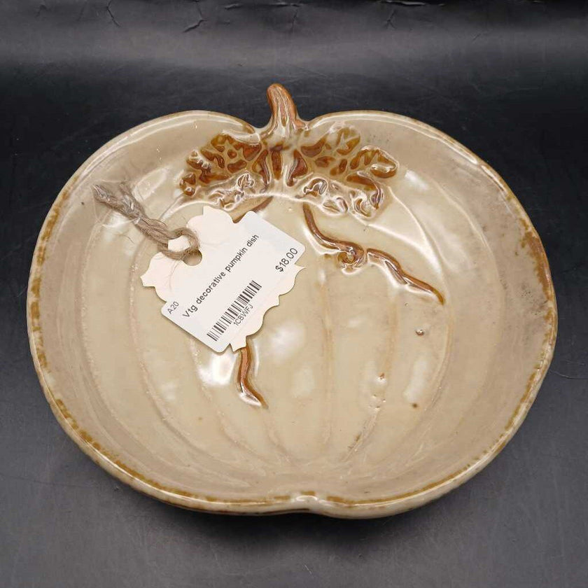 Vtg decorative pumpkin dish