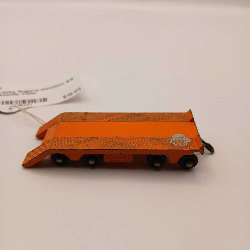 Lesley England matchbox #16 Atlantic trailer
