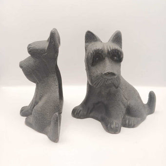 Vintage English Scottie Dog bookends
