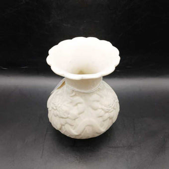 VTG Ivory Porcelain Bud Vase w/ Roses & Ribbon detail