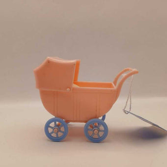 1940's Renewal baby & buggy with blue wheels