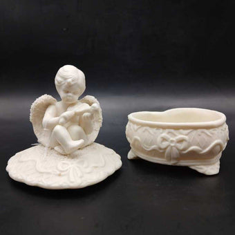 Vintage Cherub Angel Bisque Trinket Box