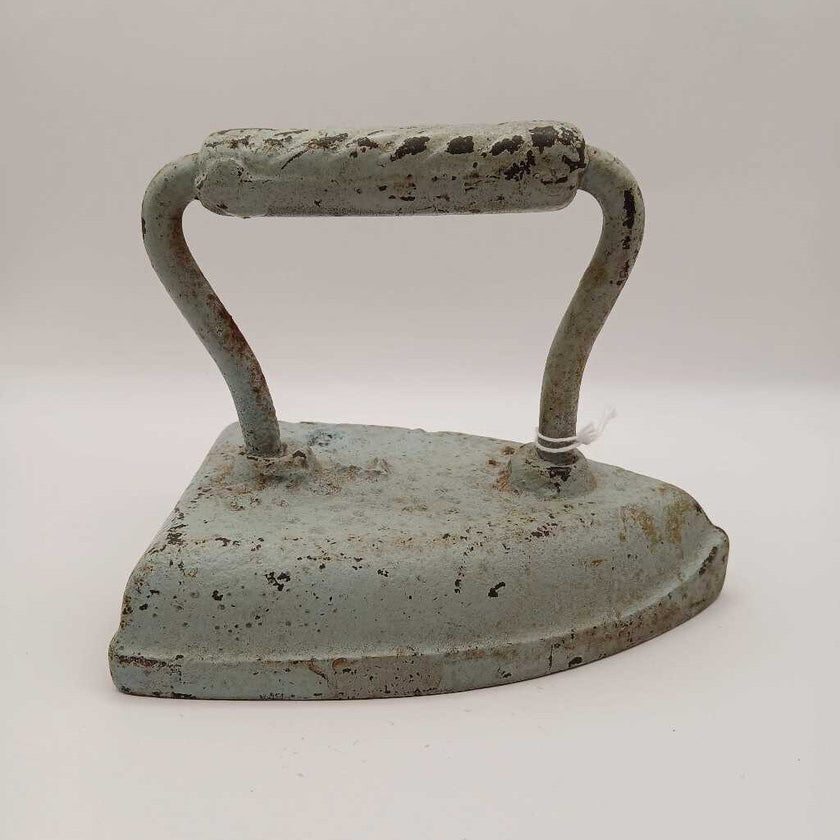 Cast Iron Iron