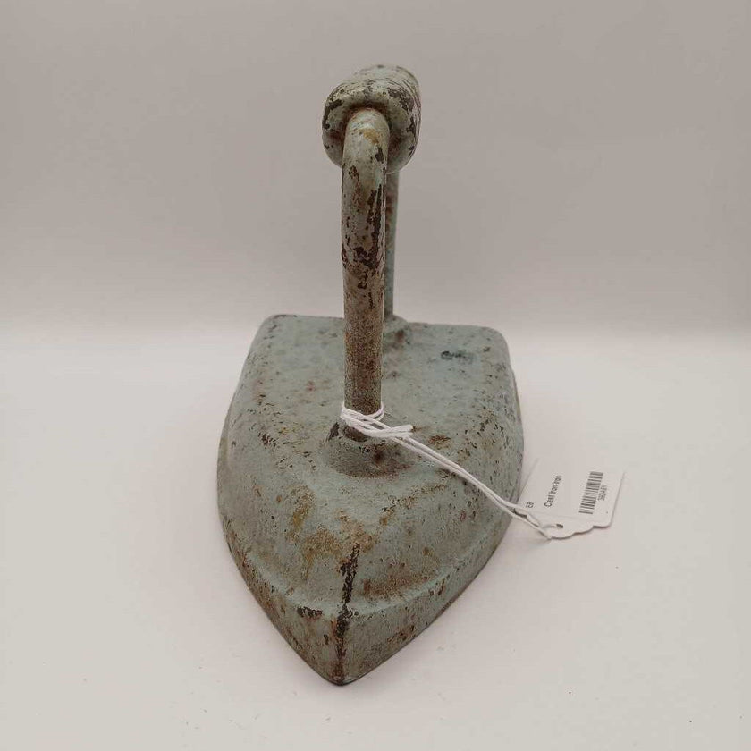 Cast Iron Iron