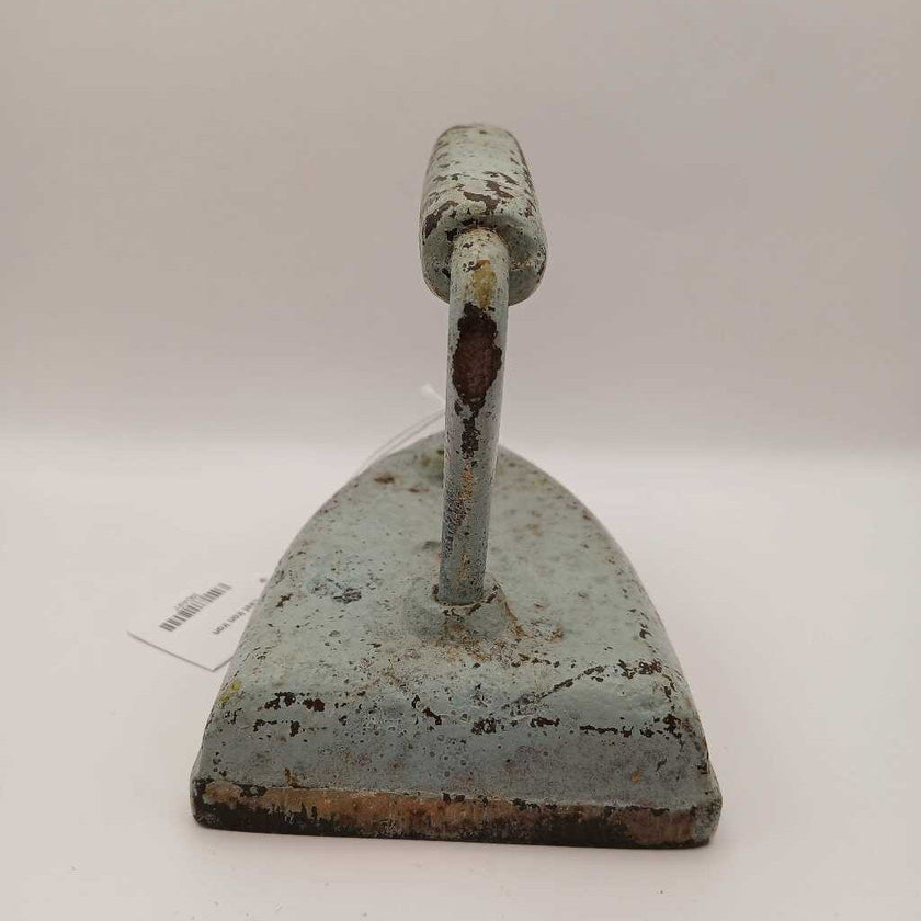 Cast Iron Iron