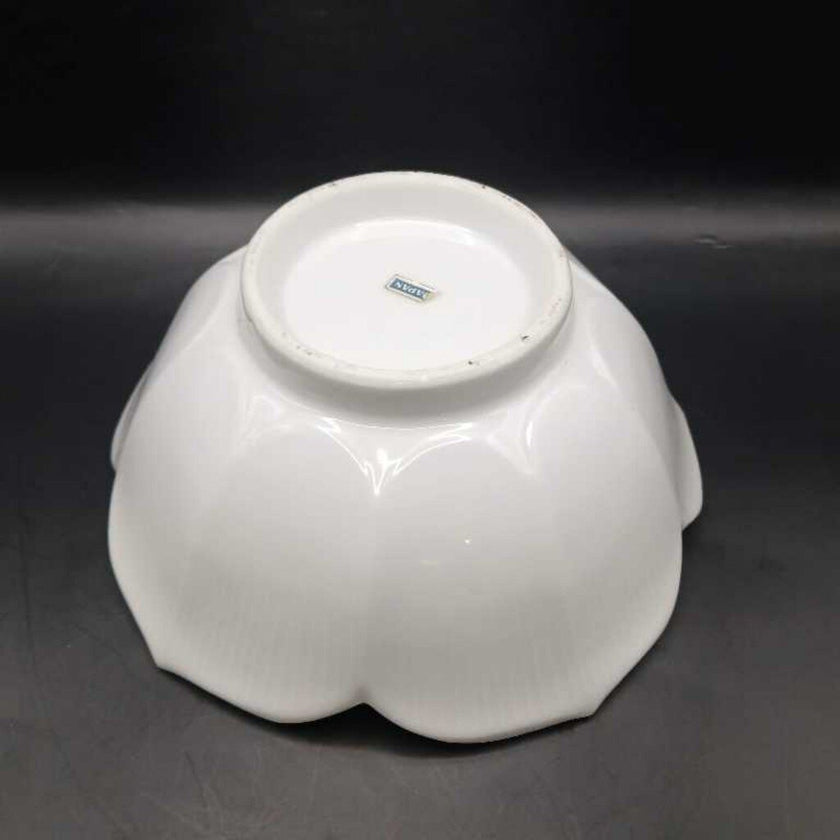 White Japanese Lotus Bowl