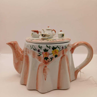 Teaser teapot