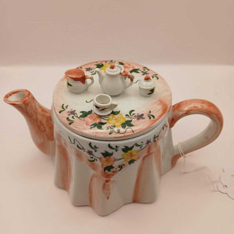 Teaser teapot