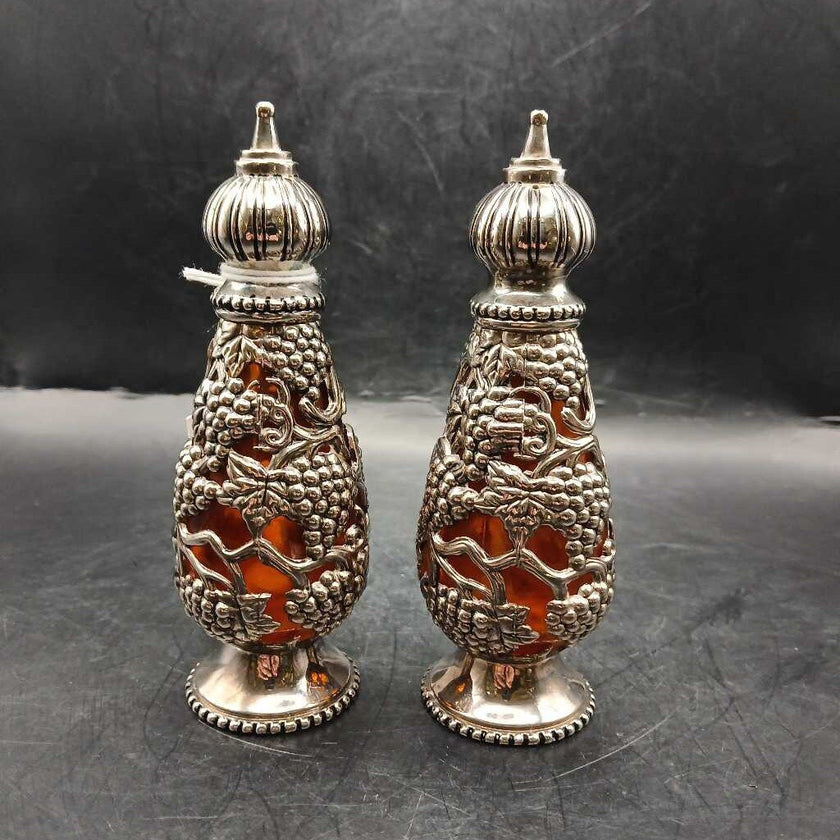 Godinger Grape & Vine S&P Shakers w/Amber Glass