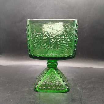 VTG 1950's Emerald Green , Indiana Glass Pedestal Candy Dish