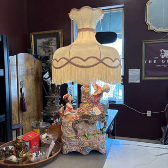 Italian Capodimonte Porcelain table lamp