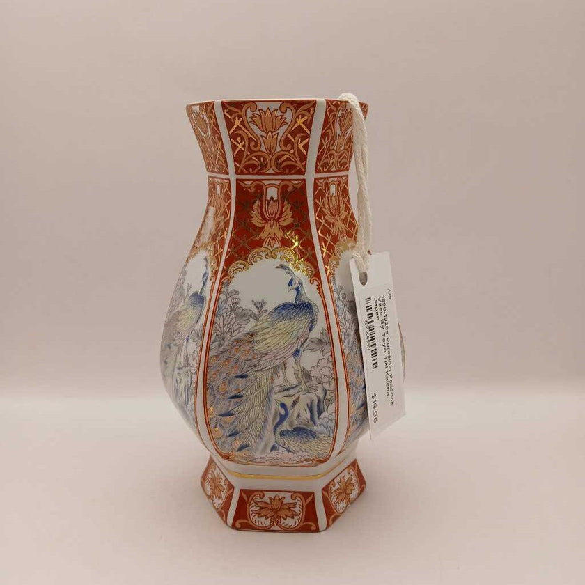 1890-1920s Porcelain Peacock Vase By Toyo Tiki Kaisha, Japan