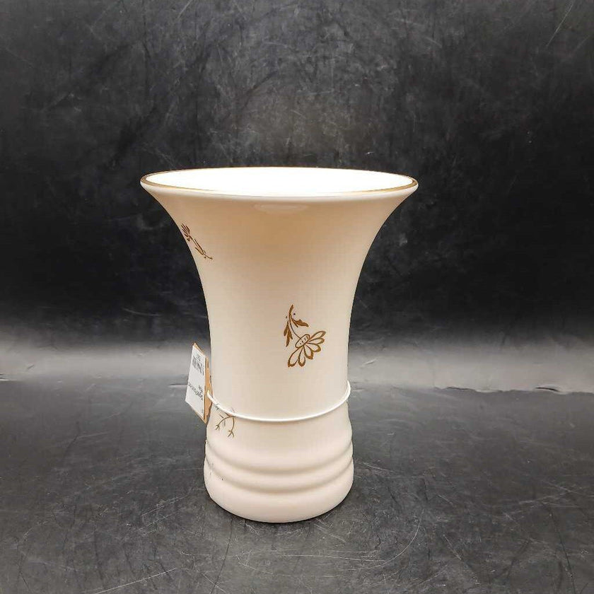 Signed Pickard Hand-Painted Vase