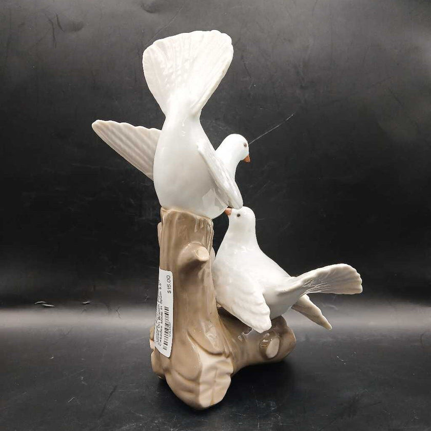 Vintage Porcelain White Doves On Branch Figuine By Casades Made in Spain 5.5