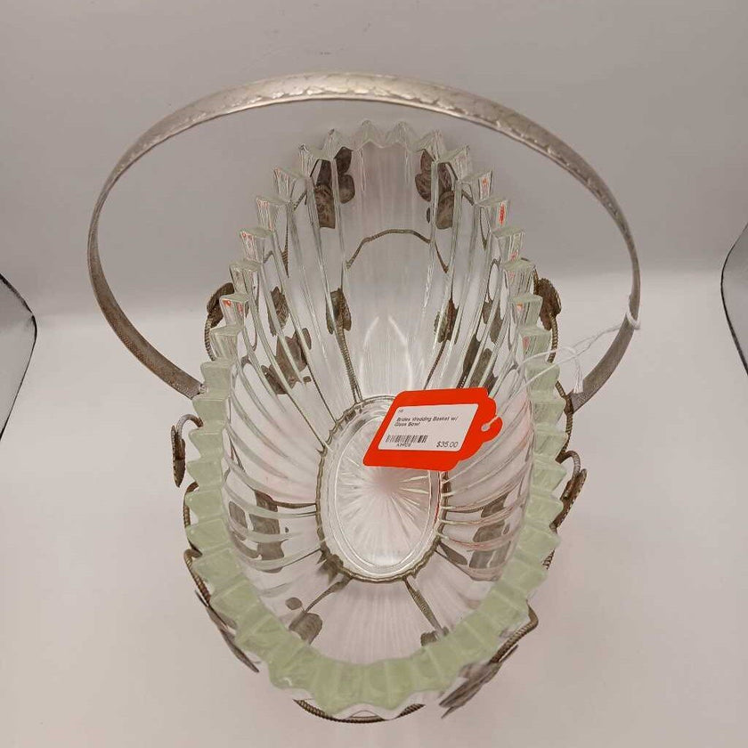 Brides Wedding Basket w/ Glass Bowl