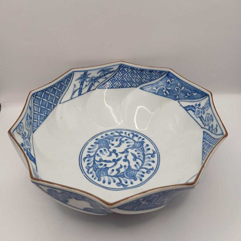 Gumps Japanese 10-Sided Polygon Porcelain Blue and White Stamped Bowl CitiThrifts