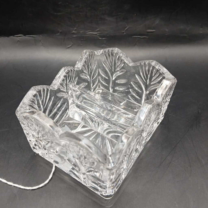 Crystal sugar dish